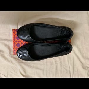 Tory Burch style flat shoes !